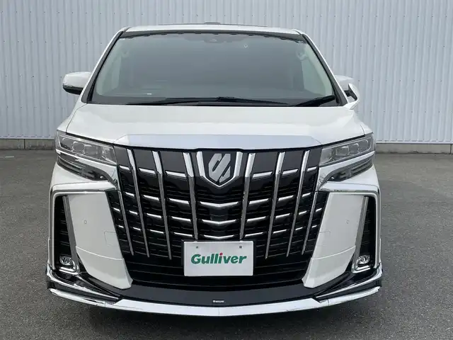 トヨタ アルファード S Cパッケージ 福岡県 2021(令3)年 5.7万km ホワイトパールクリスタルシャイン モデリスタエアロ/ツインムーンルーフ/純正12.1インチフリップダウンモニター/メーカーナビ/フルセグTV/CD/DVD/BT//applecarplay/androidauto/テレビキャンセラー/トヨタセーフティセンス/PCS/LTA/PKSB/レーダークルーズコントロール/黒革シート/両側パワースライドドア/パワーバックドア/デジタルインナーミラー/ＢＳＭ/シートメモリー/前席パワーシート/前席シートヒーター/ベンチレーション/ステアリングヒーター/電動パーキング/ブレーキホールド/オートハイビーム/ビルトインETC