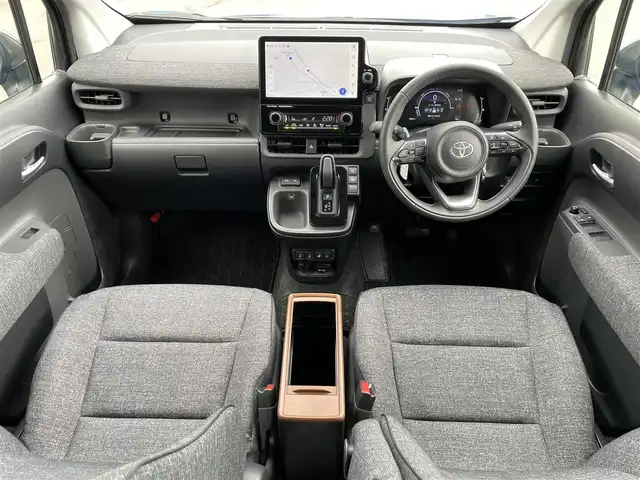 トヨタ シエンタ ハイブリッド Z 佐賀県 2023(令5)年 0.8万km グレイッシュブルー 純正10型ナビゲーション/・フルセグTV/CD/DVD/HDMI/Bluetooth/パノラミックビューモニター/フリップダウンモニター/両側パワースライドドア/ブラインドスポットモニター/ドライブレコーダー/シートヒーター/ステアリングヒーター/ミラーヒーター/100V電源/USBポート/ビルトインETC/純正LEDヘッドライト/純正フロアマット/スペアキー1本/トヨタセーフティーセンス/・プリクラッシュセーフティ/・レーンディパーチャーアラート /・レーントレーシングアシスト/・ロードサインアシスト/・先行車発進告知機能/・レーダークルーズコントロール/・アダプティブハイビームシステム