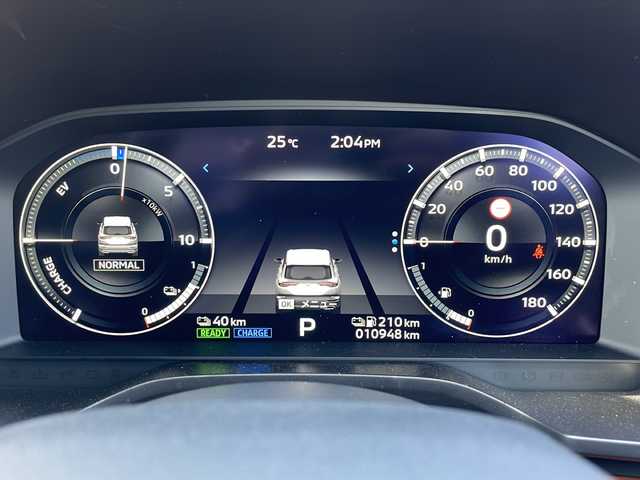 三菱 アウトランダー ＰＨＥＶ P 道北・旭川 2023(令5)年 1.1万km 茶Ｍ ・４WD/・禁煙/・寒冷地仕様/・ワンオーナー/・サンルーフ/・純正ナビ DTV/BT/USB/・BOSEサウンド/・マルチアラウンドモニター/・eアシスト/衝突被害軽減ブレーキ/踏み間違い衝突防止アシスト/車線逸脱警告システム/車線逸脱防止支援機能/追従走行クルーズコントロール/オートマッチクハイビーム/オートライト/標識認識システム/・ルーフレール/・シートヒーター 運転席/助手席/セカンドシート/・エアシート 運転席/助手席/セカンドシート/・デジタルルームミラー/・AC1500W/・電動パーキングブレーキ/・ブレーキオートホールド/・レーンチェンジアシスト/・電動リアゲート/・電動格納ミラー/・メモリーシート/・ワイヤレス充電/・LEDライト/・ETC/・保証書/・取扱説明書