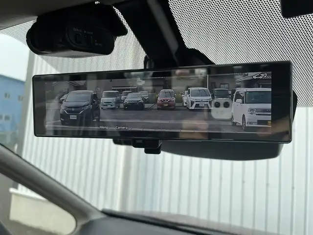 日産 セレナ e－パワー ハイウェイスター V 熊本県 2024(令6)年 1.3万km 赤 ワンオーナー/純正ナビ/・AM/FM/BT/SD/・フルセグTV（走行中視聴可能）/・全方位カメラ/デジタルインナーミラー/先行発信安全装備/・インテリジェントエマージェンシーブレーキ/・ハイビームアシスト/・ヒルスタートアシスト/・車線逸脱警報/・標識検知機能/・踏み間違い衝突防止アシスト/・インテリジェントDA/・プロパイロット/電動パーキングブレーキ/・ブレーキホールド/クリアランスソナー/コーナーセンサー/ブラインドスポットモニター/車内撮影型ドラレコ/純正アルミホイール/走行モード/・EVモード/・e-pedal/両側パワースライドドア/ビルトインETC/インテリキー