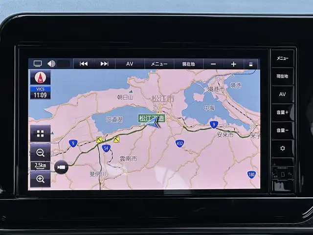日産 オーラ ニスモ 島根県 2022(令4)年 1.3万km ピュアホワイトパール / スーパーブラック 2トーン 純正ナビ/AM/FM/USB/BT/HDMI/フルセグTV/NISMOエアロ装着車/NISMO仕様ステアリング/NISMO仕様シート/ドライブレコーダー/衝突軽減ブレーキ/車線逸脱防止警報/LEDヘッドライト/全方位カメラ/デジタルインナーミラー/ETC/オートブレーキホールド/純正フロアマット