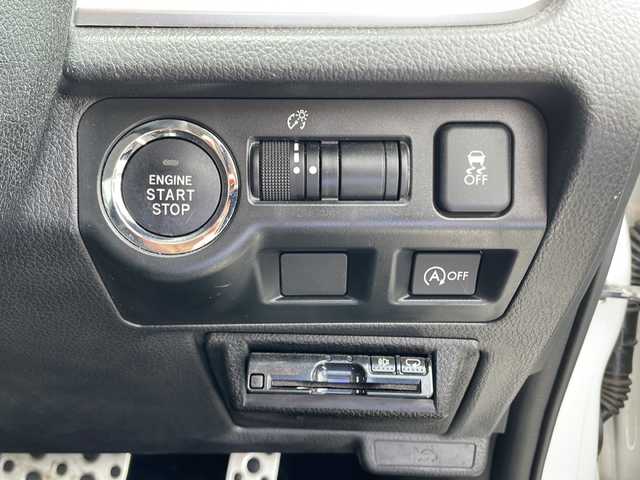 スバル インプレッサ Ｇ４ 1．6i－S 東京都 2015(平27)年 1.8万km クリスタルホワイトP ワンオーナー/メモリナビ/バックカメラ/フルセグテレビ/ETC/プッシュスタート/エアロパーツ/HID/ドアバイザー