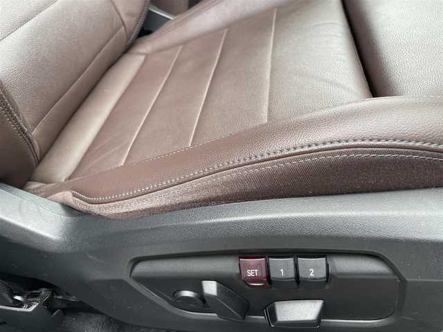 ＢＭＷ ＢＭＷ ２１８ｄ アクティブツアラー エクスクルーシブ 栃木県 2022(令4)年 3.5万km ミネラルホワイト ハイラインパッケージ/モカ革シート/運転席マッサージシート/パワーシート /シートヒーター /コンフォートアクセス/アイドリングストップ/ACC/ブラインドスポット /衝突警告ブレーキアシスト /車線逸脱警告/降車警告/ワイヤレスチャージ /Harman/Kardonサウンド/アンビエントライト9色/ナビ/バックカメラ/ミラーETC/AppleCarPlay/パワーテールゲート/LEDヘッドライト/オートライト/オートホールド/ドライブレコーダー