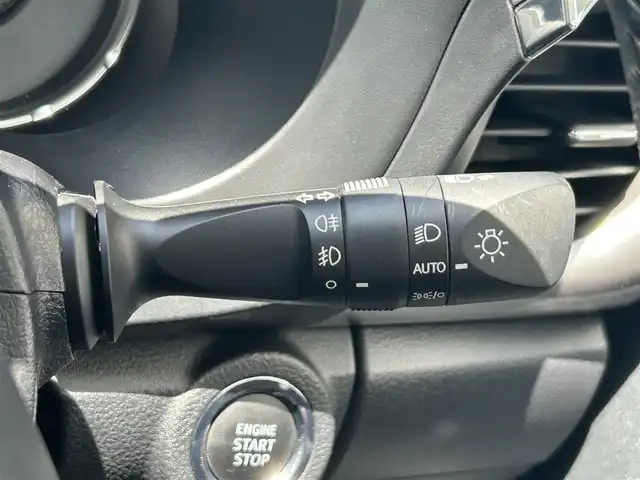 トヨタ ハイラックス Z 岩手県 2022(令4)年 3.6万km アティチュードブラックマイカ 衝突軽減装置/社外ナビ /バックカメラ/トノカバー /フルセグTV /ドアバイザー /フロアマット /スマートキー /LEDヘッドライト　/トヨタデカール/保証書　取説　記録簿