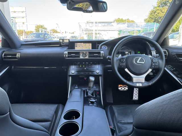 レクサス ＩＳ 300h Fスポーツ 大分県 2013(平25)年 8.7万km ホワイトノーヴァガラスフレーク サンルーフ/純正ナビ/フルセグTV/Bluetooth/CD/マークレビンソンオーディオ/バックカメラ/ビルトインETC/黒革シート/純正19インチAW/レーダークルコン/DNパワーシート/シートヒーター/シートクーラー/パドルシフト/シートポジションメモリー/シートベンチレーション