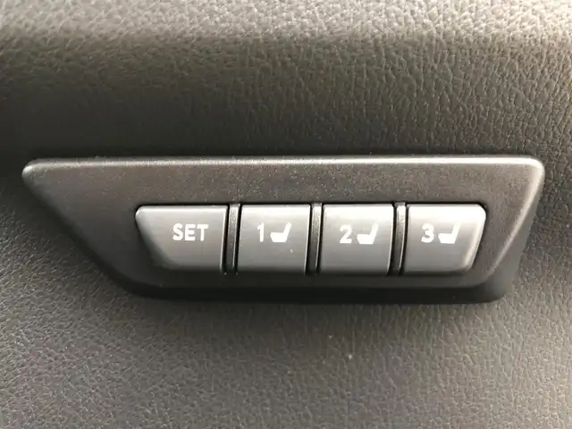 レクサス ＮＸ 300 Iパッケージ 愛知県 2019(令1)年 4万km グラファイトブラックガラスフレーク ワンオーナー/レクサスセーフティ＋/純正10.3インチワイドディスプレイナビ/（Bluetooth/フルセグTV/CD/DVD）/全方位カメラ/BSM/ETC2.0/パワーシート/シートヒーター/ステアリングヒーター/電動リアゲード/純正18インチAW/純正フロアマット/LEDライト/オートライト/AC100V/パドルシフト