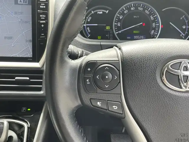 トヨタ エスクァイア ハイブリッド Gi 滋賀県 2014(平26)年 10万km ホワイトパールクリスタルシャイン 純正10型ナビ/Bluetooth/CD/DVD/フルセグTV/後席モニター/クルーズコントロール/前後ソナー/両側パワースライドドア/合皮シート/バックカメラ/シートヒーター/ETC/オートライト/スマートキー