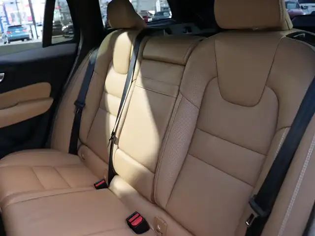 ボルボ Ｖ６０ クロスカントリー T5 AWD プロ 宮城県 2020(令2)年 4.4万km ぺブルグレー プラスパッケージ/パノラマサンルーフ/Ｈａｒｍａｎ　Ｋａｒｄｏｎ/ヘッドアップディスプレイ/アダプティブクルーズコントロール/純正HDDナビ/全方位カメラ/ナッパレザーシート/シートヒーター/エアシート/パワーシート/メモリ付きシート/ステアリングヒーター/フルセグＴＶ/ＬＥＤヘッドライト/アクティブベンディングライト/コーナリングライト/オートマチックハイビーム/レーンキープアシスト/自動駐車/パワーバックドア/Bluetooth接続/純正19インチAW/前後ドライブレコーダー/ETC
