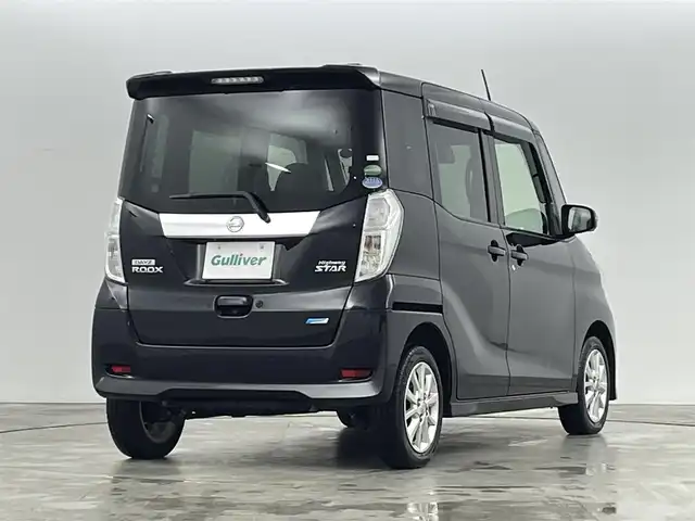 日産 デイズ ルークス HWS X Vセレ +SeftyⅡ 福島県 2015(平27)年 12.4万km ブラック セーフティII/・衝突被害軽減システム/・踏み間違え防止システム/純正7インチメモリーナビ/・品番：MP314D-W/・フルセグ/TV/BT/SD/USB/CD/DVD/FM/AM/バックカメラ/・全方位カメラ/左側パワースライドドア/LEDオートライト/・フォグランプ/ベンチシート/・ロールサンシェード/純正14インチアルミホイール付きサマータイヤ/革ステアリング/ドラレコ/純正フロアマット/ウィンカーミラー/オートミラー/アイドリングストップ/プッシュスタート/・スマートキー