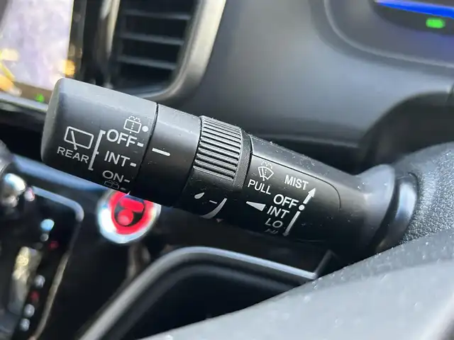 ホンダ オデッセイ ハイブリッド 埼玉県 2019(平31)年 3.9万km プラチナホワイトパール 純正ナビ（AM/FM/フルセグTV/BT）/Honda SENSING/・衝突軽減ブレーキ/・路外逸脱抑制機能/・先行車発進お知らせ機能/・アダプティブクルーズコントロール/・車線維持支援システム/・ブラインドスポットインフォメーション/B/F/S/全周囲カメラ/コーナーセンサー前後/両側パワースライドドア/ハーフレザーシート/前席パワーシート/前席シートヒーター/ビルトインETC2.0/純正ドライブレコーダー（F）/電動パーキングブレーキ/純正LEDヘッドライト/純正17インチAW/純正フロアマット/ドアバイザー/AC100V充電/プッシュスタート/スマートキー/スペアキー1本/車両/ナビ取扱説明書/保証書