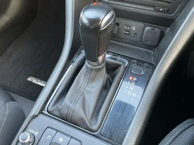 マツダ ＣＸ－３ XD 石川県 2020(令2)年 6万km セラミックM 純正ナビ/フルセグTV/全方位カメラ/ETC/LEDヘッドライト/純正アルミホイール/スマートキー/プッシュスタート/電動ミラー/レーダーブレーキ