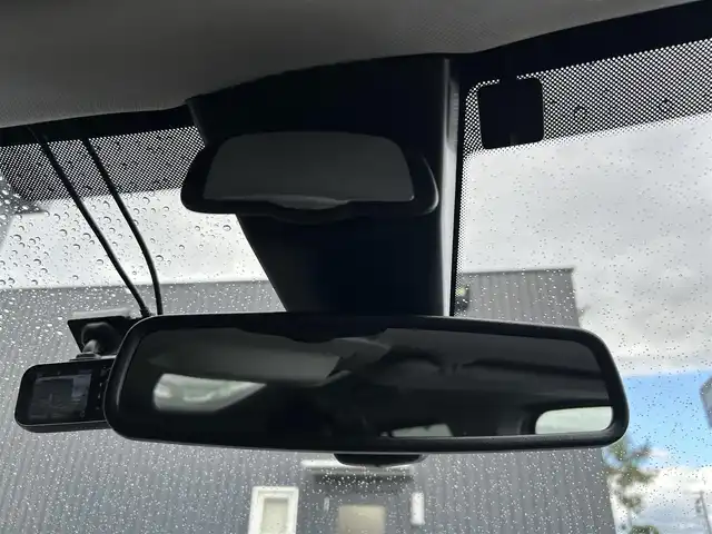 シトロエン シトロエン ベルランゴ マックス ブルーHDi 滋賀県 2024(令6)年 1.4万km 白 ワンオーナー/パノラマガラスサンルーフ/アクティブセーフティーブレーキ/純正インフォメーションディスプレイ/ACC/ブラインドスポットモニター/純正ディスプレイオーディオ/（BT/CarPlay）/バックカメラ/サイドカメラ/ETC/ドラレコ/コーナーセンサー/オートライト/インテリジェントハイビーム/純正１６インチAW/パドルシフト