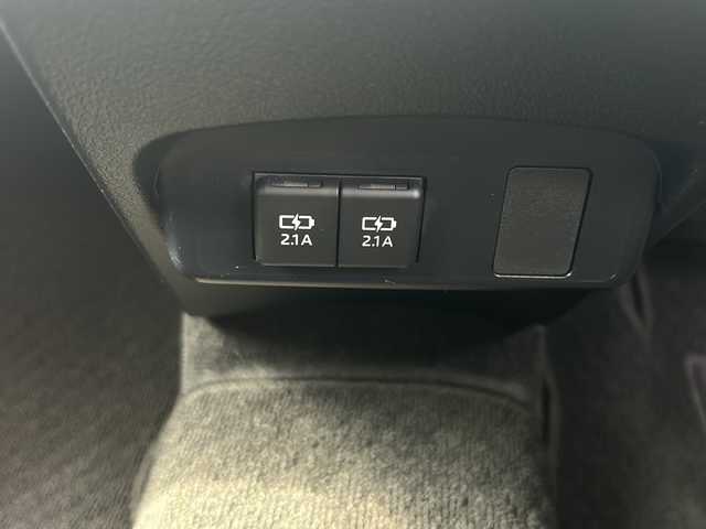 トヨタ シエンタ X 沖縄県 2020(令2)年 2万km アバンギャルドブロンズメタリック 純正ナビ・TV・Bluetooth・CD/片側パワースライドドア/ドライブレコーダー/ETC/USB/電動格納ミラー/サイドバイザー