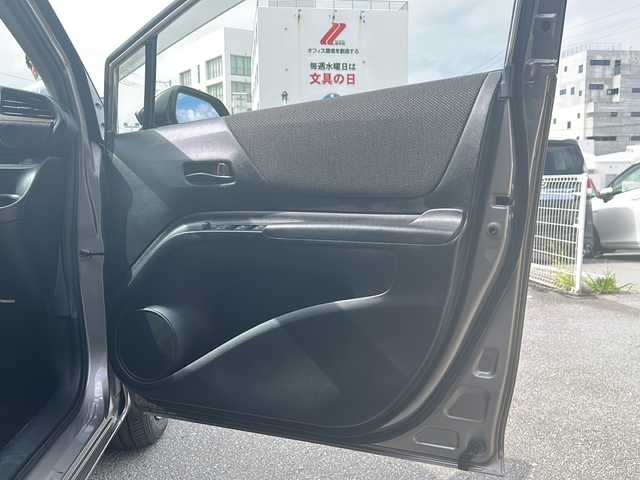 トヨタ シエンタ X 沖縄県 2020(令2)年 2万km アバンギャルドブロンズメタリック 純正ナビ・TV・Bluetooth・CD/片側パワースライドドア/ドライブレコーダー/ETC/USB/電動格納ミラー/サイドバイザー