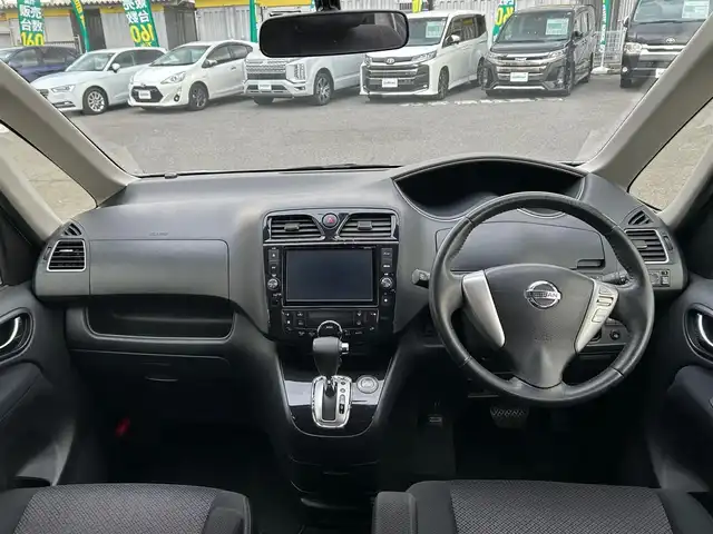 日産 セレナ ハイウェイスター S HV Vセレ 愛知県 2013(平25)年 11.5万km エターナルスノーホワイト /ワンオーナー車//純正メモリナビ//AM/FM/CD/DVD/BT//フルセグ/USB/SD/AUX//オートヘッドライト//ALPINE社製フリップダウンモニター//クルーズコントロール//ECO MODE//ISOFIX//純正フロアマット//純正ドアバイザー//ステアリングスイッチ//保証書//取扱説明書//スペアキー