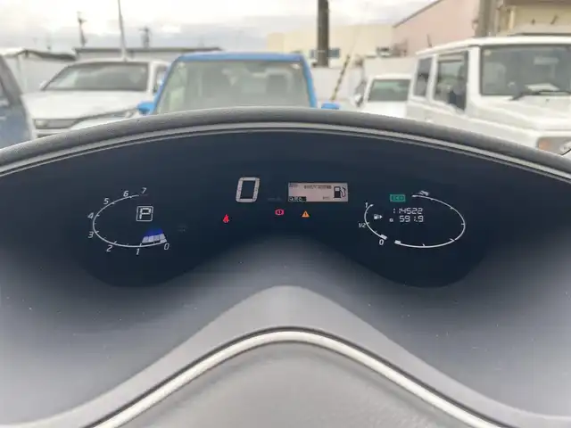 日産 セレナ ハイウェイスター S HV Vセレ 愛知県 2013(平25)年 11.5万km エターナルスノーホワイト /ワンオーナー車//純正メモリナビ//AM/FM/CD/DVD/BT//フルセグ/USB/SD/AUX//オートヘッドライト//ALPINE社製フリップダウンモニター//クルーズコントロール//ECO MODE//ISOFIX//純正フロアマット//純正ドアバイザー//ステアリングスイッチ//保証書//取扱説明書//スペアキー