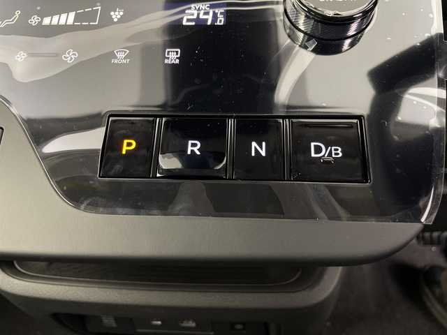 日産 セレナ e－パワー ハイウェイスター V 埼玉県 2025(令7)年 0.1千km プリズムホワイト 登録済未使用車/純正フリップダウンモニター/純正ナビ/(Bluetooth/HDMI/USB/AM/FM)/地デジフルセグ/全方位カメラ/ETC2.0/プロパイロット/車線逸脱警報/ブラインドスポットモニター/先行車発進お知らせ機能/ドライバーモニター/ハンドル支援/ドライブモードセレクト/ワイヤレス充電/デジタルインナーミラー/e Pedal/電子パーキングシステム/オートブレーキホールド/プッシュスタート/ステアリングリモコン/純正16インチアルミホイール