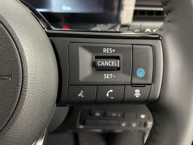 日産 セレナ e－パワー ハイウェイスター V 埼玉県 2025(令7)年 0.1千km プリズムホワイト 登録済未使用車/純正フリップダウンモニター/純正ナビ/(Bluetooth/HDMI/USB/AM/FM)/地デジフルセグ/全方位カメラ/ETC2.0/プロパイロット/車線逸脱警報/ブラインドスポットモニター/先行車発進お知らせ機能/ドライバーモニター/ハンドル支援/ドライブモードセレクト/ワイヤレス充電/デジタルインナーミラー/e Pedal/電子パーキングシステム/オートブレーキホールド/プッシュスタート/ステアリングリモコン/純正16インチアルミホイール