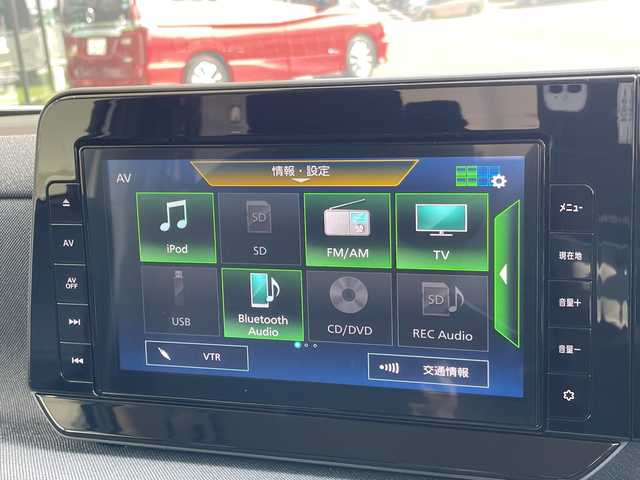 日産 サクラ X 愛知県 2023(令5)年 0.6万km ホワイトパール 純正9型ナビ/バックカメラ/コーナーセンサー/純正アルミホイール/LEDヘッドライト/オートマチックハイビーム/衝突軽減システム/フルセグ/CD DVD/Bluetooth/ステアリングスイッチ/スマートキー/プッシュスタート