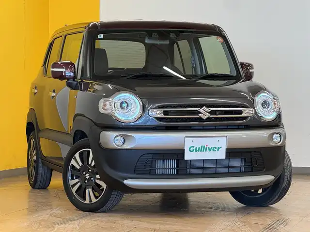 スズキ クロスビー HYBRID MZ 群馬県 2022(令4)年 2.6万km ミネラルグレーメタリック/メロウディープレッド2トーン スズキセーフティサポート/・デュアルセンサーブレーキサポートII/・アダプティブクルーズコントロール /・車線維持支援機能/・車線逸脱抑制機能/・ブラインドスポットモニター/・後退時ブレーキサポート/・後方誤発進抑制機能/純正ナビ/　フルセグ/BT/CD/DVD/ハーフレザーシート/全方位カメラ/LEDヘッドライト/シートヒーター/ビルトインETC2.0/純正16インチAW/ステアリングスイッチ/純正フロアマット/スマートキー/プッシュスタート