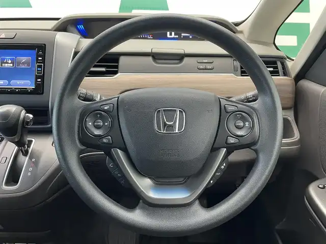 車両画像10