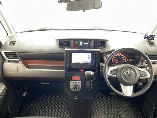 トヨタ タンク G－T 千葉県 2018(平30)年 2.6万km ブラックマイカメタリック 社外ナビ　MDV-L505W/(Bluetooth/ipod/USB/CD/DVD/AM/FM)/地デジフルセグ/前席シートヒーター/両側パワースライドドア/前後ドライブレコーダー/ETC/クルーズコントロール/アイドリングストップ/ロールサンシェード/シートバックテーブル/電動格納式ミラー/ウィンカーミラー/社外ドアバイザー/社外フロアマット/ステアリングリモコン（ナビ連動なし）/オートライト/フォグランプ/横滑り防止