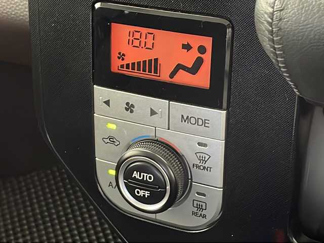 トヨタ タンク G－T 千葉県 2018(平30)年 2.6万km ブラックマイカメタリック 社外ナビ　MDV-L505W/(Bluetooth/ipod/USB/CD/DVD/AM/FM)/地デジフルセグ/前席シートヒーター/両側パワースライドドア/前後ドライブレコーダー/ETC/クルーズコントロール/アイドリングストップ/ロールサンシェード/シートバックテーブル/電動格納式ミラー/ウィンカーミラー/社外ドアバイザー/社外フロアマット/ステアリングリモコン（ナビ連動なし）/オートライト/フォグランプ/横滑り防止