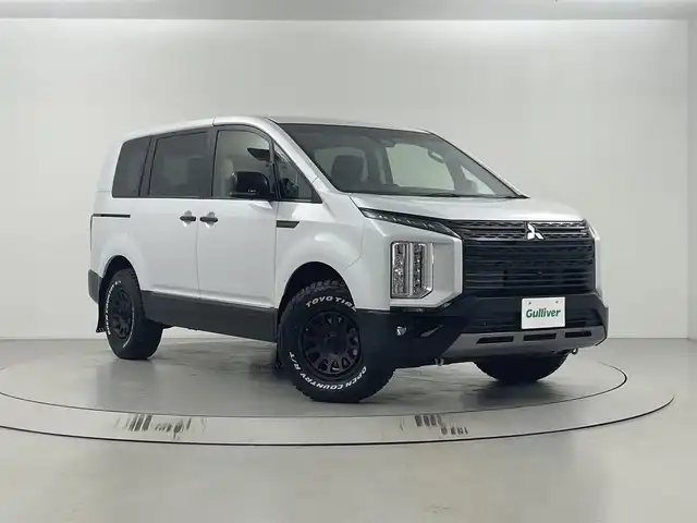 三菱 デリカＤ：５ シャモニー 埼玉県 2024(令6)年 0.2万km 白Ⅱ 純正ナビ（BT/AM/FM/CD/DVD）/フルセグTV/バックカメラ/横滑り防止装置/レーンキープアシスト/盗難防止装置/オートライト/LEDヘッドライト/パドルシフト/両側パワースライドドア/パワーバックドア/シートヒーター/スマートキー/プッシュスタート