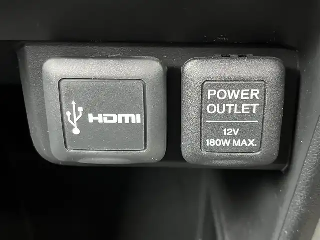 ホンダ Ｎ ＯＮＥ プレミアム ツアラー Lパッケージ 奈良県 2013(平25)年 5.5万km プレミアムブルームーンパール 純正ディスプレイオーディオ　/バックカメラ　/Ｂｌｕｅｔｏｏｔｈ　/ＥＴＣ　/ＨＤＭＩ接続　/クルーズコントロール/パドルシフト　/ＣＤチェンジャー　/純正フロアマット　/純正アルミホイール　/サイドカーテンエアバッグ