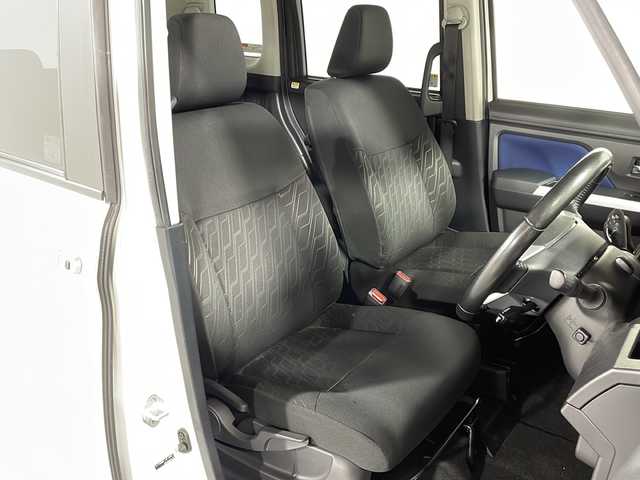 トヨタ ルーミー カスタムG 広島県 2019(令1)年 4.9万km パールホワイトⅢ 純正9型ナビ/・フルセグTV/・Bluetooth/・CD/DVD/両側電動スライドドア/セーフティセンス/・クルーズコントロール/・プリクラッシュセーフティ/・レーンキープアシスト/・オートマチックハイビーム/バックカメラ/シートヒーター/コーナーセンサー/LEDヘッドライト/ETC/ドラレコ