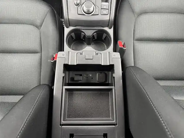 マツダ ＣＸ－５ XD プロアクティブ 愛知県 2018(平30)年 4.4万km ジェットブラックマイカ ・純正ナビ/・Bluetooth/・全方位カメラ/・フルセグTV/・i-ACTIVSENSE/・衝突被害軽減システム/・レーンキープアシスト/・コーナーセンサー/・横滑り防止装置/・ブラインドスポットモニター/・オートライト/・LEDヘッドライト/・パワーシート/・シートヒーター/・ステアリングヒーター/・純正AW/・ドライブレコーダー/・プッシュスタート/・スマートキー/・スペアキー