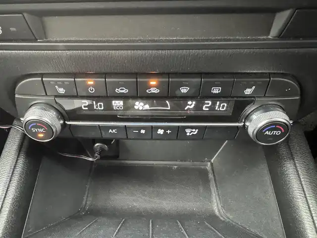 マツダ ＣＸ－５ XD プロアクティブ 愛知県 2018(平30)年 4.4万km ジェットブラックマイカ ・純正ナビ/・Bluetooth/・全方位カメラ/・フルセグTV/・i-ACTIVSENSE/・衝突被害軽減システム/・レーンキープアシスト/・コーナーセンサー/・横滑り防止装置/・ブラインドスポットモニター/・オートライト/・LEDヘッドライト/・パワーシート/・シートヒーター/・ステアリングヒーター/・純正AW/・ドライブレコーダー/・プッシュスタート/・スマートキー/・スペアキー