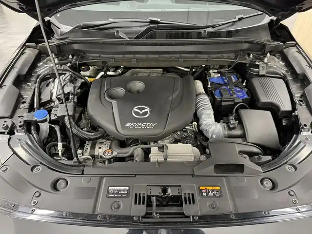 マツダ ＣＸ－５ XD プロアクティブ 三重県 2018(平30)年 4.4万km ジェットブラックマイカ ディーゼル・ターボ/FF/MTモード付フロア6AT/純正 7インチナビ/（FM/AM/aha/Stitcher/Bluetooth/USB/CD*/DVD*/AUX/TV*）/【OP】360°ビュー・モニター*/ドライブレコーダー 前後/ETC/安全/・スマートシティブレーキサポート（SCBS）/・スマートブレーキサポート（SBS）/・車線逸脱警報システム（LDWS）/・ブラインドスポットモニタリング（BSM）＋リアクロストラフィックアラート（RCTA）/・レーンキープアシストシステム（LAS）/・交通標識認識システム（TSR）/・ドライバーアテンションアラート（DAA）/・パーキングセンサーシステム（前*後）/・ハイビームコントロールシステム（HBC）/など/装備/・パワーテールゲート/・メモリーパワーシート（D10way）/・シートヒーター（D/N）/・ステアリングヒーター/・アクティブドライビングディスプレイ（HUD）/・左右独立オートエアコン/・レインセンサー・ワイパー/・ステアリングスイッチ/・プッシュスタート/・自動防眩ルームミラー/・スマートキーx2/・純正19inAW/・取/ナビ取/など