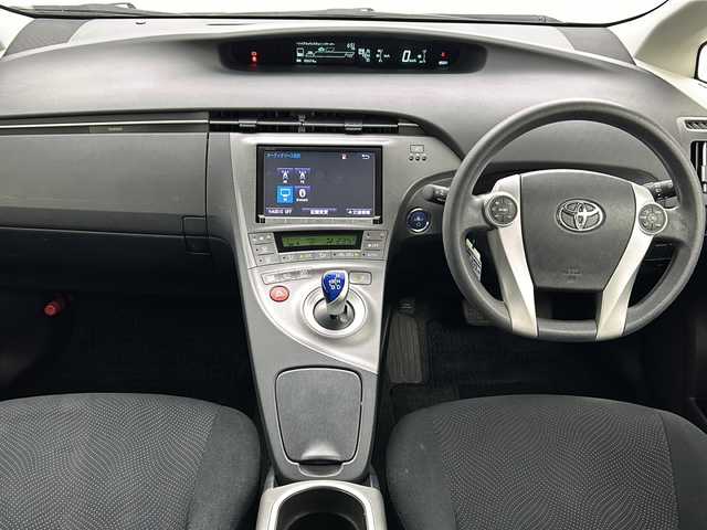 トヨタ プリウス S ツーリングセレクション 岐阜県 2013(平25)年 5.1万km ホワイトパールクリスタルシャイン 純正ナビ/（BT/フルセグ/CD/DVD/SD）/バックカメラ/ETC/スマートキー/プッシュスタート/スペアキー/純正アルミホイール/純正フロアマット/純正ドアバイザー/オートライト/横滑り防止装置/取扱説明書