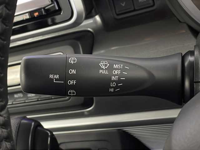 スズキ スペーシア ギア HYBRID XZ 新潟県 2019(平31)年 1.8万km オフブルーメタリック/ガンメタリック2トーンルーフ 純正メーカーOPナビ/・CD/DVD/Bluetooth/iPod/USB/フルセグ/全周囲モニター/衝突被害軽減システム/レーンキープアシスト/純正ビルトインETC/フロントドライブレコーダー/両側パワースライドドア/純正フロアマット/前席シートヒーター/純正LEDヘッドライト/オートライト/オートマチックハイビーム/純正14インチAW夏タイヤ/ABS/横滑り防止機能/リアコーナーセンサー/盗難防止装置/アイドリングストップ/スペアキー