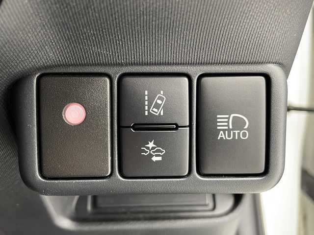 トヨタ アクア G GRスポーツ 17インチPKG 愛知県 2018(平30)年 5.4万km ホワイトパールクリスタルシャイン 純正ナビ/・Bluetooth/・CD/DVD/・フルセグテレビ/・HDMI/ハーフレザーシート/衝突軽減ブレーキ/レーンキープアシスト/オートマチックハイビーム/ＬＥＤヘッドライト/ビルトインＥＴＣ