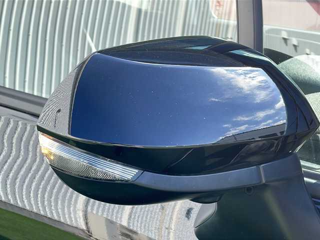 トヨタ シエンタ ハイブリッド Z 香川県 2023(令5)年 1.2万km ブラック 登録時走行距離：11683km/トヨタセーフティーセンス/→プリクラッシュセーフティ/→レーダークルーズコントロール/→緊急時操舵支援/10.5インチDPオーディオ/→Bluetooth/ラジオ/フルセグTV/Bカメラ/パノミックビューモニター/ブラインドスポットモニター/USB入力端子/ETC2.0/シートヒーター/ステアリングヒーター/革巻きステアリング/ステアリングリモコン/両側パワスラ/前後コーナーセンサー/レーンキープアシスト/オートライト/オートマチックハイビーム/LEDヘッドライト