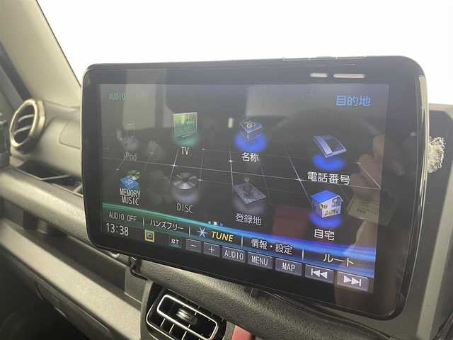 スズキ ジムニー シエラ JC 埼玉県 2021(令3)年 2.2万km ミディアムグレー 社外ナビ（BT/AM/FM）/フルセグTV/デュアルセンサーブレーキサポート/バックカメラ/レーダークルーズコントロール/レーンキープアシスト/横滑り防止装置/盗難防止装置/ダウンヒルアシストコントロール/前後ドライブレコーダー/衝突軽減システム/LEDヘッドライト/車高調/ロッソモデロマフラー/ETC/スマートキー