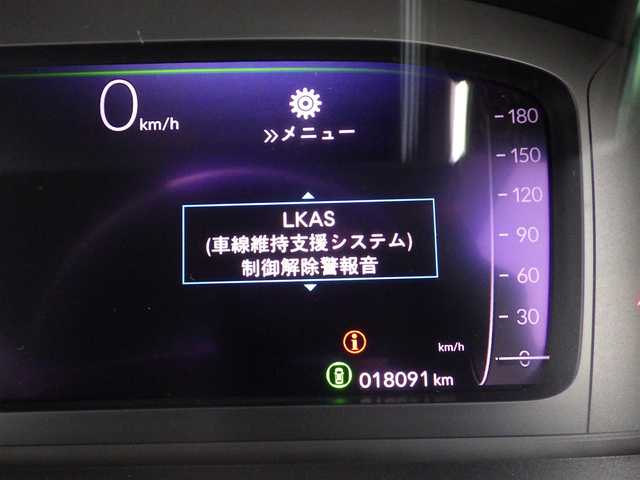 ホンダ ステップワゴン スパーダ eHEV プレミアムライン 千葉県 2022(令4)年 1.8万km プラチナホワイトパール ホンダセンシング/・衝突軽減ブレーキ（CMBS）/・車線維持支援システム（LKAS）/・アダプティブクルーズコントロール（ACC）/・後方誤発進抑制機能/・誤発進抑制機能/パワーバックドア/両側パワースライドドア/デジタルインナーミラー/純正コネクトナビ/地デジTV/【DVD/CD再生機能　Bluetooth接続】/マルチビューカメラシステム/革巻きステアリング/ステアリングスイッチ/パドルシフト/ドライブレコーダー（前後撮影）/ハーフレザーシート/前席シートヒーター/ETC/LEDヘッドライト/フォグライト/ウインカーミラー/コーナーセンサー/純正17インチアルミホイル/サイド/カーテンエアバッグ/Honda スマートキー