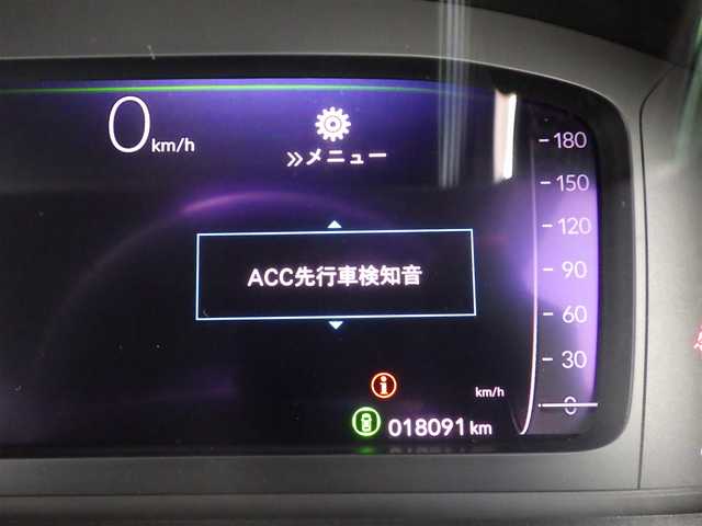 ホンダ ステップワゴン スパーダ eHEV プレミアムライン 千葉県 2022(令4)年 1.8万km プラチナホワイトパール ホンダセンシング/・衝突軽減ブレーキ（CMBS）/・車線維持支援システム（LKAS）/・アダプティブクルーズコントロール（ACC）/・後方誤発進抑制機能/・誤発進抑制機能/パワーバックドア/両側パワースライドドア/デジタルインナーミラー/純正コネクトナビ/地デジTV/【DVD/CD再生機能　Bluetooth接続】/マルチビューカメラシステム/革巻きステアリング/ステアリングスイッチ/パドルシフト/ドライブレコーダー（前後撮影）/ハーフレザーシート/前席シートヒーター/ETC/LEDヘッドライト/フォグライト/ウインカーミラー/コーナーセンサー/純正17インチアルミホイル/サイド/カーテンエアバッグ/Honda スマートキー