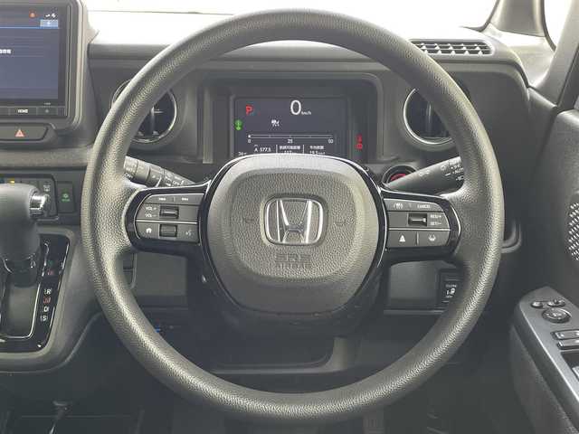 ホンダ Ｎ ＢＯＸ カスタム 滋賀県 2024(令6)年 2.9万km トワイライトミストブラックパール 純正8インチナビ（VXM-245ZFEi）/(AM/FM/BT/iPod/USB/フルセグTV)/片側パワースライドドア/コーナーセンサー/ホンダセンシング/衝突軽減ブレーキ/レーントレーシングアシスト/レーダークルーズコントロール/バックカメラ/ビルトインETC/前後ドライブレコーダー/シートヒーター(D/N)/ステアリングスイッチ/電動サイドブレーキ/オートライト/プッシュスタート/純正フロアマット/ドアバイザー/電格ウインカーミラー