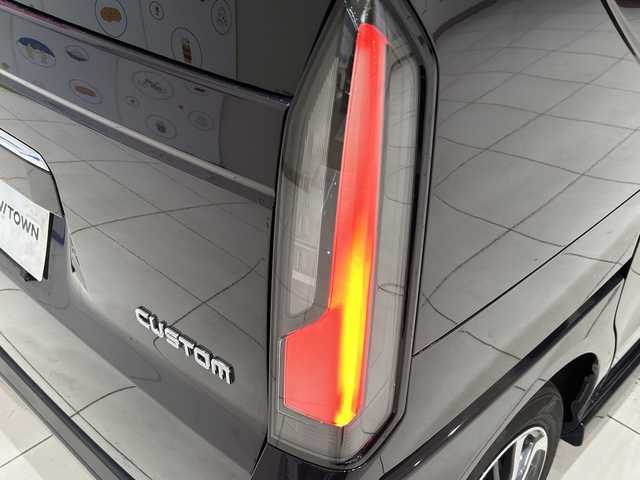 ホンダ Ｎ ＢＯＸ カスタム 埼玉県 2024(令6)年 2.9万km トワイライトミストブラックパール ホンダセンシング/純正8インチナビ/　　AM/FM/BT/USB/フルセグTV/バックカメラ/片側パワースライドドア/コーナーセンサー/衝突軽減ブレーキ/レーントレーシングアシスト/レーダークルーズコントロール/シートヒーター(D/N)/電動サイドブレーキ/LEDオートライト/ビルトインETC/スマートキー