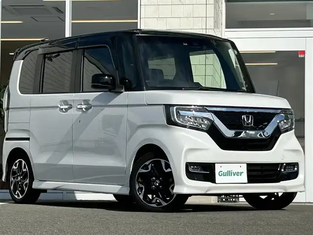 ホンダ Ｎ ＢＯＸ カスタム G L ターボ ホンダセンシング 兵庫県 2020(令2)年 3.8万km プラチナホワイトパール 純正８インチプレミアムインターナビ/バックカメラ/両側パワースライドドア/追従有クルーズコントロール/Bluetooth接続/USB入力端子/純正フロアマット/純正アルミホイール/純正ドライブレコーダー/アップルカープレイ/ビルトインETC/フルセグTV/ステアリングリモコン/スイッチスタート/LEDヘッドライト/CD/DVD