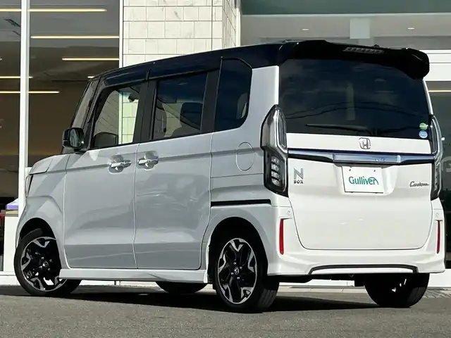 ホンダ Ｎ ＢＯＸ カスタム G L ターボ ホンダセンシング 兵庫県 2020(令2)年 3.8万km プラチナホワイトパール 純正８インチプレミアムインターナビ/バックカメラ/両側パワースライドドア/追従有クルーズコントロール/Bluetooth接続/USB入力端子/純正フロアマット/純正アルミホイール/純正ドライブレコーダー/アップルカープレイ/ビルトインETC/フルセグTV/ステアリングリモコン/スイッチスタート/LEDヘッドライト/CD/DVD