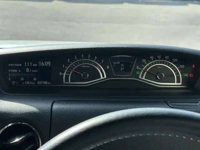 ホンダ Ｎ ＢＯＸ カスタム G L ターボ ホンダセンシング 兵庫県 2020(令2)年 3.8万km プラチナホワイトパール 純正８インチプレミアムインターナビ/バックカメラ/両側パワースライドドア/追従有クルーズコントロール/Bluetooth接続/USB入力端子/純正フロアマット/純正アルミホイール/純正ドライブレコーダー/アップルカープレイ/ビルトインETC/フルセグTV/ステアリングリモコン/スイッチスタート/LEDヘッドライト/CD/DVD