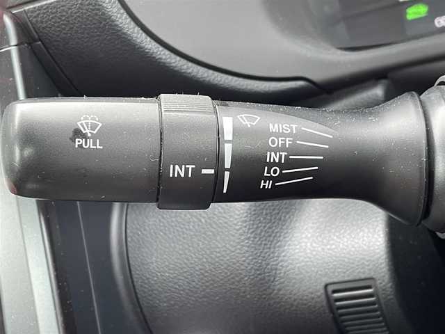 トヨタ ＧＲ８６ RZ 道央・札幌 2021(令3)年 3.4万km クリスタルホワイトパール ワンオーナー/社外オーディオ/ (FM/AM/CD)/ETC/革巻きステアリング/ステアリングスイッチ/クルーズコントロール/ハーフレザーシート/シートヒーター/ (運転席/助手席)/プッシュスタート/スマートキー/スペアキー/純正17インチAW/社外17インチAW付スタッドレスタイヤ積込/オートライト/純正LEDヘッドライト/リアフォグランプ/電動格納ミラー/ミラーヒーター/純正フロアマット/横滑り防止装置/取扱説明書/保証書