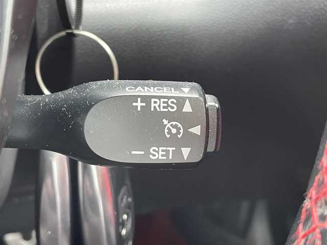 トヨタ ＧＲ８６ RZ 道央・札幌 2021(令3)年 3.4万km クリスタルホワイトパール ワンオーナー/社外オーディオ/ (FM/AM/CD)/ETC/革巻きステアリング/ステアリングスイッチ/クルーズコントロール/ハーフレザーシート/シートヒーター/ (運転席/助手席)/プッシュスタート/スマートキー/スペアキー/純正17インチAW/社外17インチAW付スタッドレスタイヤ積込/オートライト/純正LEDヘッドライト/リアフォグランプ/電動格納ミラー/ミラーヒーター/純正フロアマット/横滑り防止装置/取扱説明書/保証書