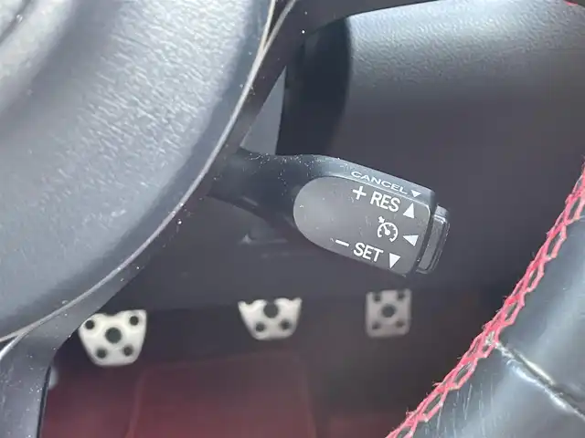 トヨタ ＧＲ８６ RZ 愛知県 2021(令3)年 3.4万km クリスタルホワイトパール ワンオーナー/社外オーディオ/ (FM/AM/CD)/ETC/革巻きステアリング/ステアリングスイッチ/クルーズコントロール/ハーフレザーシート/シートヒーター/ (運転席/助手席)/プッシュスタート/スマートキー/スペアキー/純正17インチAW/社外17インチAW付スタッドレスタイヤ積込/オートライト/純正LEDヘッドライト/リアフォグランプ/電動格納ミラー/ミラーヒーター/純正フロアマット/横滑り防止装置/取扱説明書/保証書