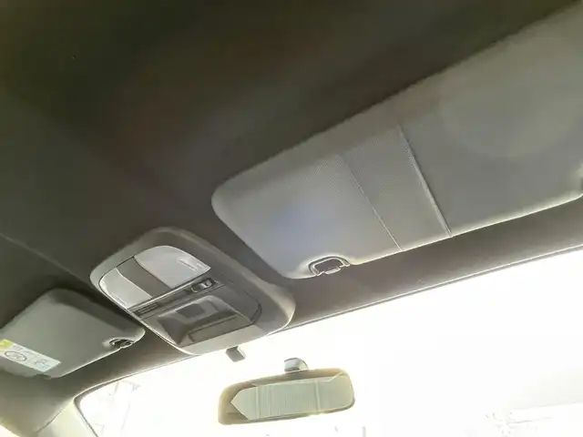 トヨタ ＧＲ８６ RZ 愛知県 2021(令3)年 3.4万km クリスタルホワイトパール ワンオーナー/社外オーディオ/ (FM/AM/CD)/ETC/革巻きステアリング/ステアリングスイッチ/クルーズコントロール/ハーフレザーシート/シートヒーター/ (運転席/助手席)/プッシュスタート/スマートキー/スペアキー/純正17インチAW/社外17インチAW付スタッドレスタイヤ積込/オートライト/純正LEDヘッドライト/リアフォグランプ/電動格納ミラー/ミラーヒーター/純正フロアマット/横滑り防止装置/取扱説明書/保証書