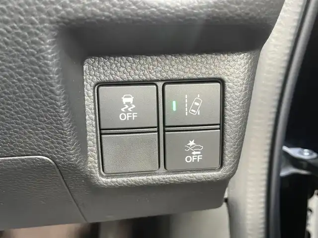 ホンダ Ｎ ＢＯＸ G L ターボ ホンダセンシング 熊本県 2020(令2)年 3.3万km プレミアムベルベットパープル・パール 純正ナビ/・AM/FM/CD/DVD/BT/USB/SD/・フルセグTV/・バックカメラ/ホンダセンシング/・衝突軽減ブレーキ/・レーンキープアシスト/・レーダークルーズコントロール/・ふらつき警報/・先行車発進お知らせ/・標識認識機能/革巻きステアリング/・ステアリングスイッチ/・パドルシフト/前後ドライブレコーダー/ETC/無限アルミホイール/ハーフレザーシート/前席シートヒーター/純正フロアマット/LEDヘッドライト/オートライト/電動格納ミラー/ウインカーミラー/横滑り防止装置/プッシュスタート/スマートキー